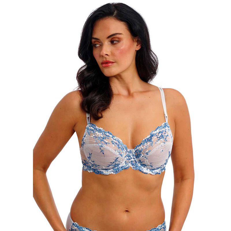 Wacoal Embrace Lace Underwire Bra image number 0
